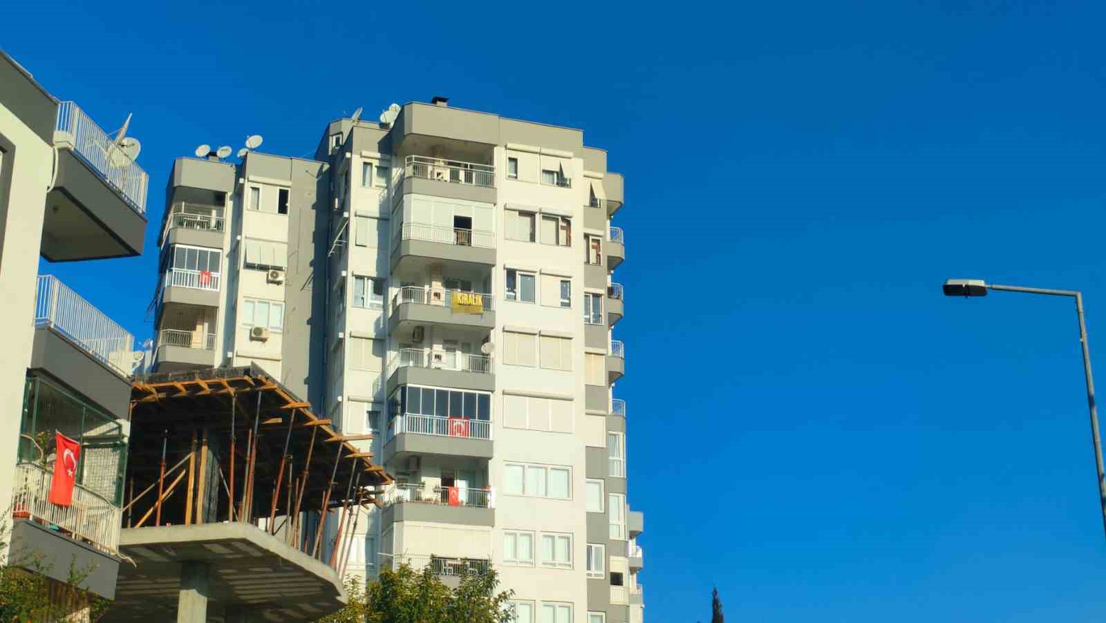 Antalya’ya Rusya-Ukrayna savaşı sonrası yaşanan göç durdu, fahiş kira balonu patladı