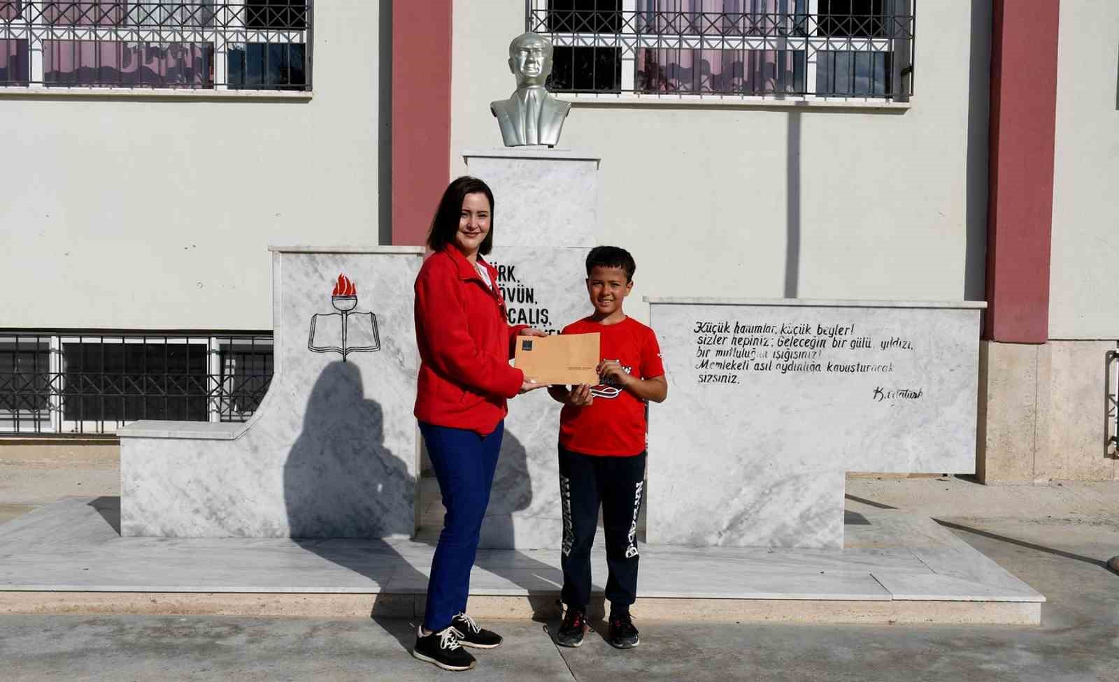 Başkan Günel’den Anıtkabir’i ziyaret eden çocuklara teşekkür mektubu