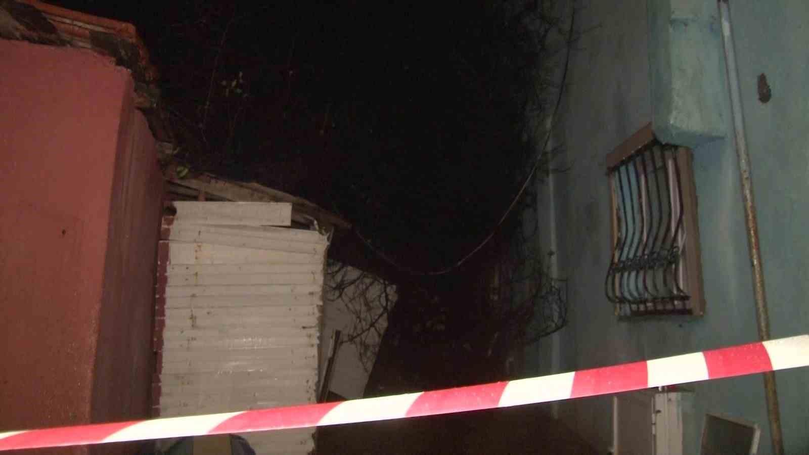 Beykoz’da toprak kayması: 3 ev boşaltıldı