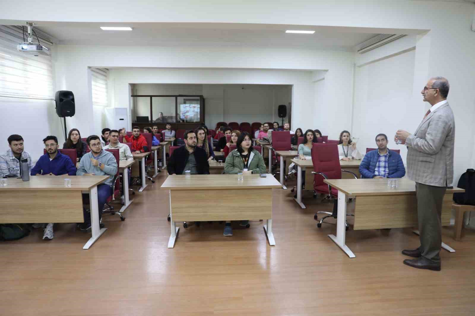 Efeler Belediyesi tıp öğrencilerini ağırladı
