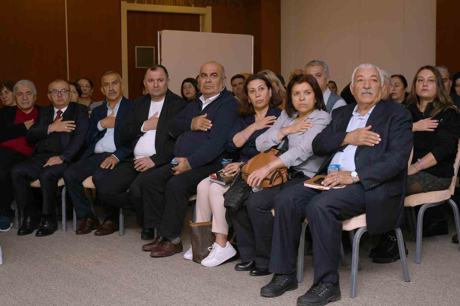 Kuşadası’nda Hacı Bektaş Veli Anadolu Kültür Vakfı Eğitim ve Danışma Çalıştayı Başladı