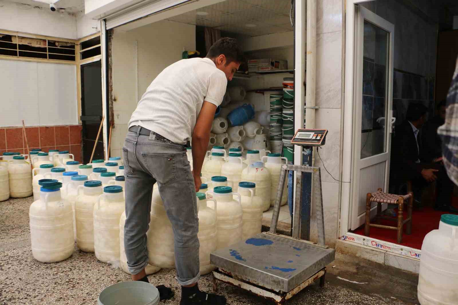 Diyarbakır’ın kışlık peyniri tezgahlarda yerini almaya başladı