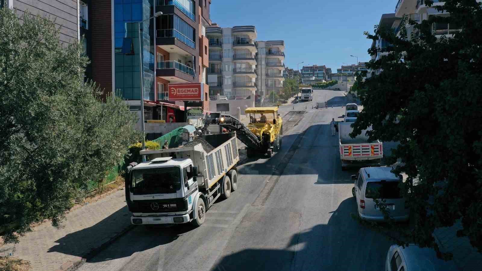 Kuşadası Belediyesi makine ve ekipman envanterini geliştiriyor