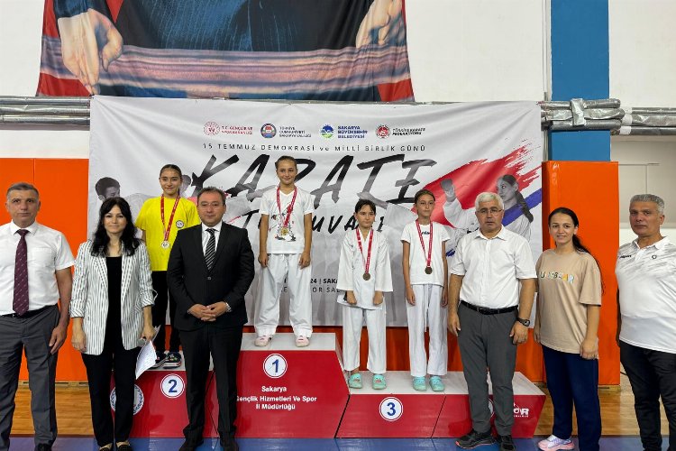 Sakarya’da 15 Temmuz’a özel karate turnuvası