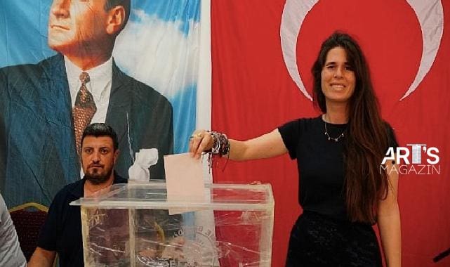 Çeşme Belediye Başkanı Lal Denizli, “Çeşme’yi bir adım ileriye götürecek her projeyi destekleyeceğiz” dedi