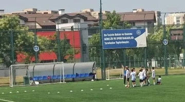 Emek Spor Tesisleri’nde geleceğin yıldızları yetişiyor