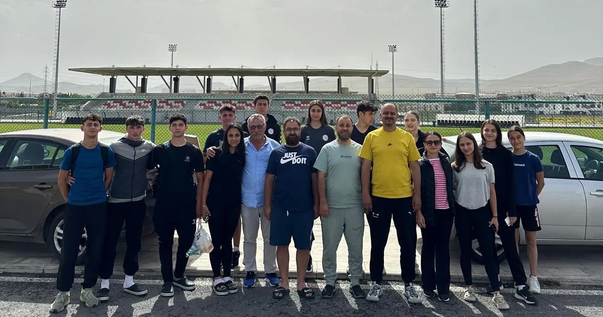 Sakarya’nın yıldız sporcularına 1. Lig bileti