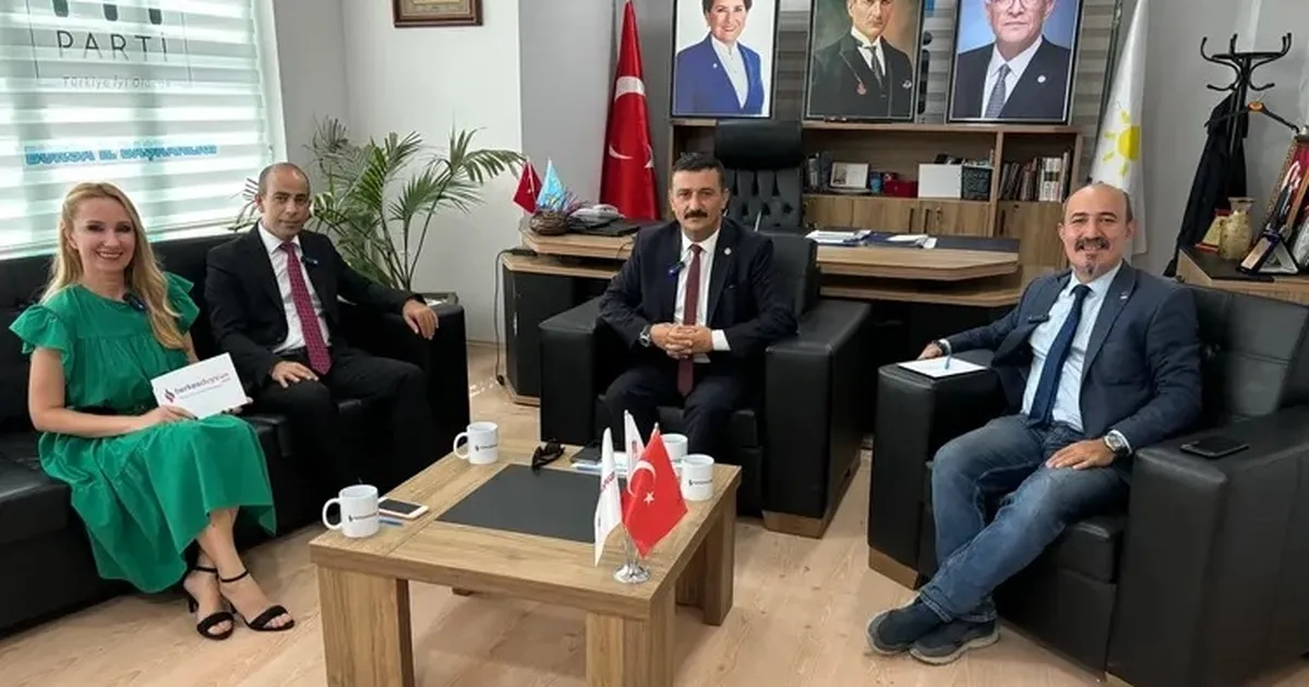 Selçuk Türkoğlu’ndan Mehmet Şimşek’e ‘vergi’ göndermesi