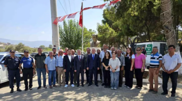 İzmir Valisi Tire'deki Yangın Bölgelerini İnceledi