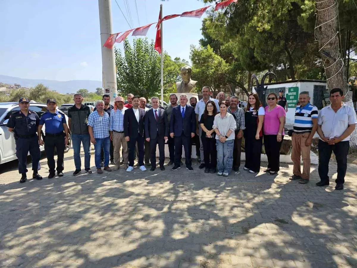 İzmir Valisi Tire'deki Yangın Bölgelerini İnceledi