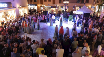 Uluslararası Zafer Halk Oyunları Festivali Görkemli Başlangıç Yaptı