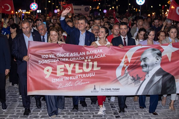 “Mustafa Kemal’in askerleriyiz”