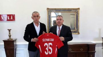 TFF Başkanı İzmir'de İzmir Spor Kulüpleri Birliği Vakfı ile görüştü