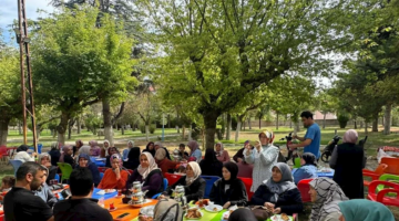 Başkan Aynacı, Adalet Parkı'nda Şıhlar Mahallesi Sakinleriyle Buluştu