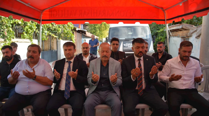 Milletvekili Taytak, Şehit Onur Çapan’ı baba ocağını ziyaret etti