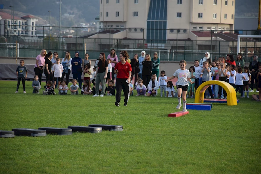 Dünya Kız Çocukları Günü’nde Sporun Gücüyle Buluştu