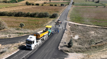 İzmir’in zirvesinde asfalt seferberliği