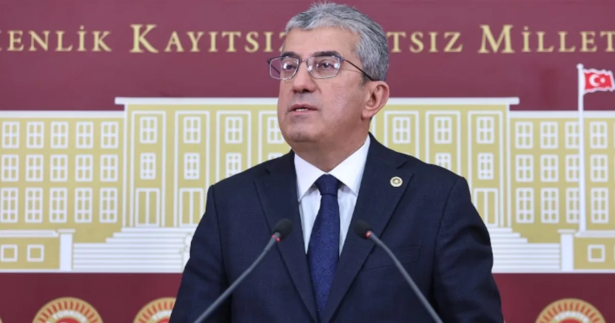 CHP'li Günaydın'dan gözaltı açıklaması: Davet etseniz gelmiyor mu?