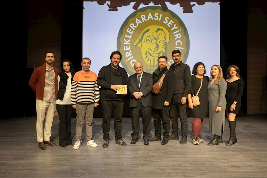 Afyonkarahisar Şehir Tiyatrosu’na “En İyi Komedi Oyunu” Ödülü