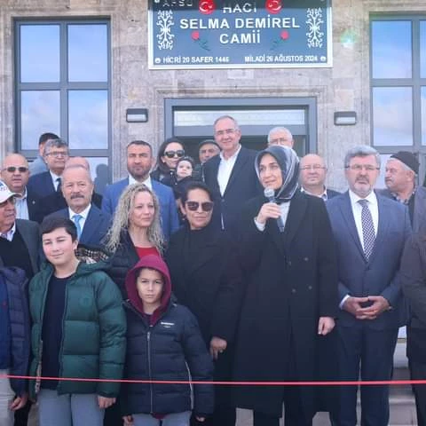 AFSÜ'de Hacı Selma Demirel Camisi Açıldı