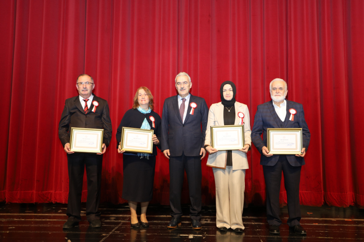 Bursa'da 24 Kasım törenlerle kutlandı