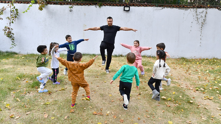 İZELMAN’ın öğretmenleri işine aşkla bağlı