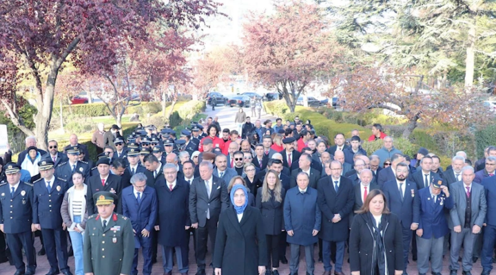 10 Kasım'da Kocatepe'de Anlamlı Anma Töreni