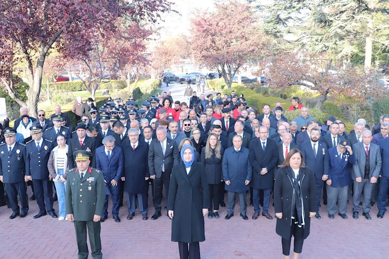 10 Kasım'da Kocatepe'de Anlamlı Anma Töreni