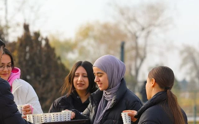 Afyon Kocatepe Üniversitesi'nde Öğrencilere Sıcak Çorba İkramı