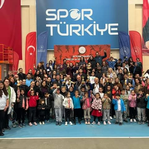 Atatürk Kupası Tenis Turnuvası Tamamlandı