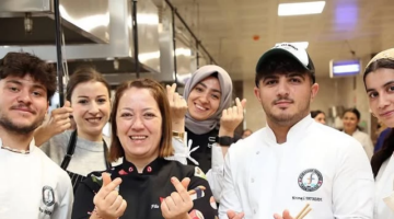 Afyon Kocatepe Üniversitesi'nde Turizm Sektörü ile Öğrenciler Bir Araya Geldi