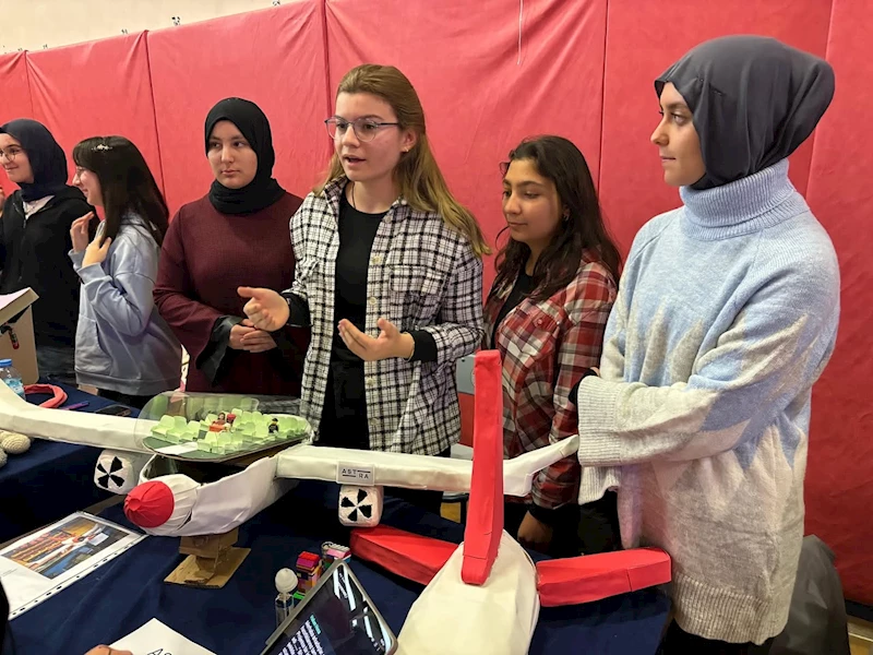 Geleceğin Teknoloji Liderleri Deneyap Atölyesi'nde Buluştu